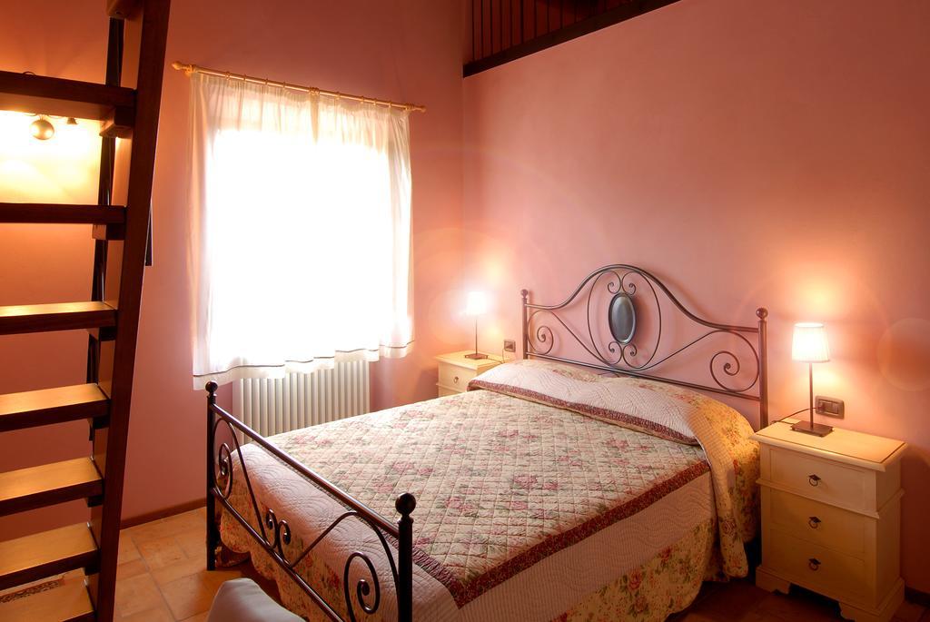 הוילה Fermignano Agriturismo Verziere מראה חיצוני תמונה